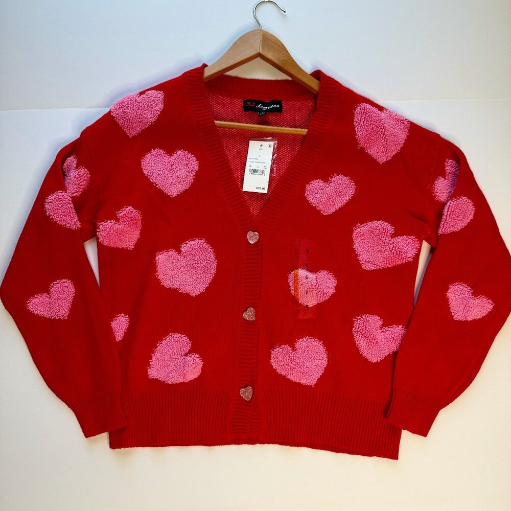NWT 33 Degrees Red Sweater with Hearts  Valentines Day Pattern Size Small